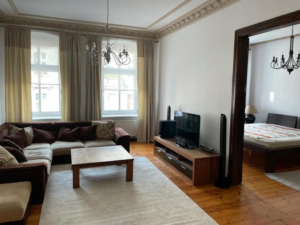 Uroczy Apartament 97M2 W Samym Centrum Wroclawia Extérieur photo